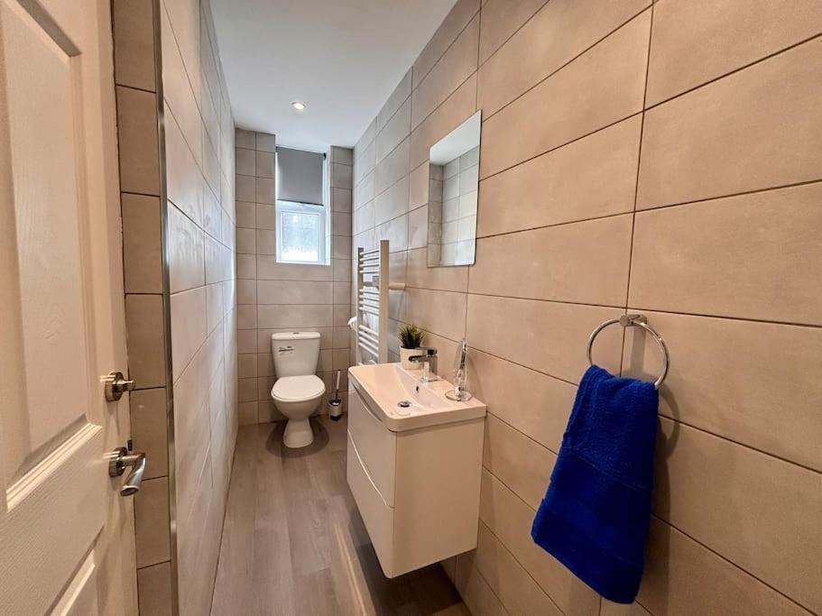 Teds Apartments-town Centre-apt3 Apartment Blackpool